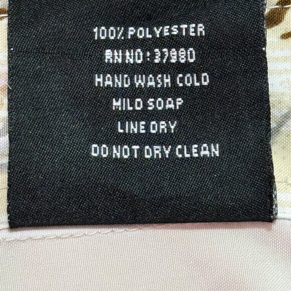 Fubu Men's Short Sleeve Button Down Script Print Tan Brown Shirt Size Large NWOT - Picture 6 of 8